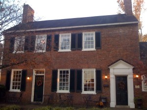 Chapeze House ~ Bardstown, KY
